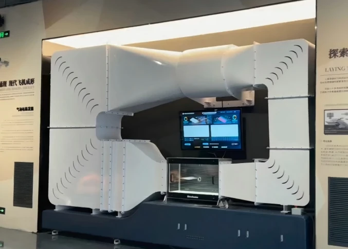 La soufflerie personnalis&eacute;e du mus&eacute;e de l'aviation donne vie &agrave; l'a&eacute;rodynamique &agrave; l'universit&eacute; polytechnique du Nord-Ouest