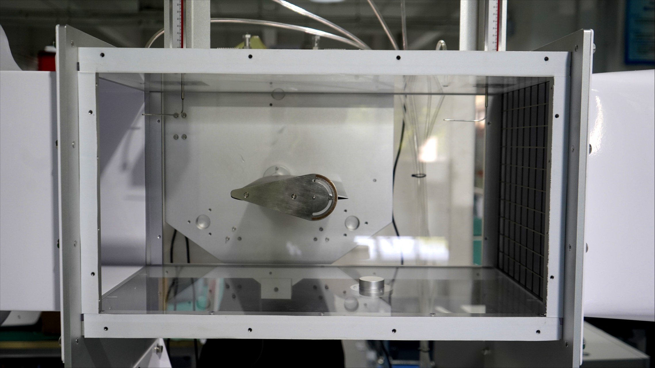 L'Institut de technologie de Harbin équipe son laboratoire aérospatial d'une série de souffleries subsoniques pour une formation pratique en aérodynamique